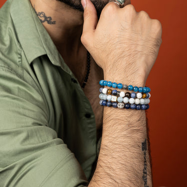 Sodalite Eternal Knot Bracelet