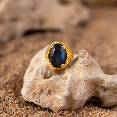 AURORA LABRADORITE RING
