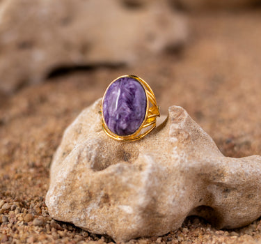 VIOLA CHAROITE RING