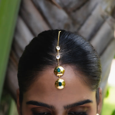 Spirit Light Green Onyx Maangtikka