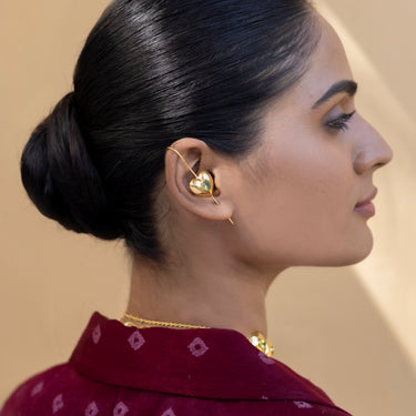 Spirit Heart Peridot Earcuff