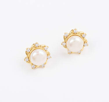 Solara Pearl Studs