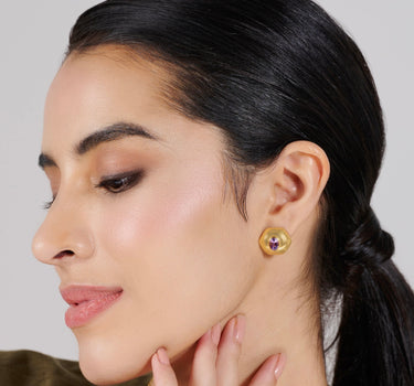 Light of Calm- Hexagon Amethyst Studs