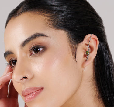 Peridot Volt Earcuff