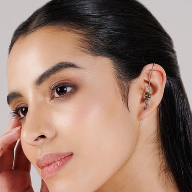 Peridot Volt Earcuff